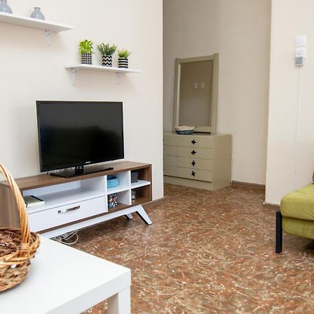 New Zeusplace Apartment With Private Parking Paralia Katerini Bagian luar foto